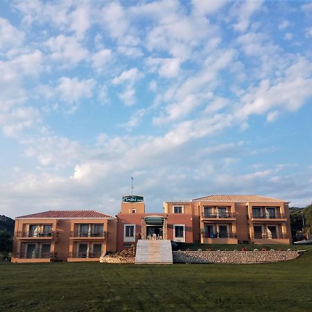 Finiki Plaza Aparthotel Methoni  Exterior foto