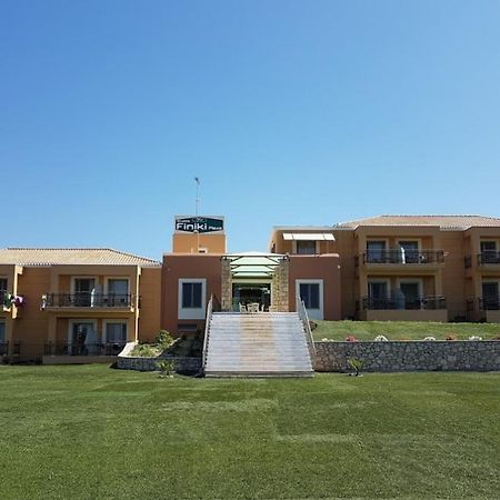 Finiki Plaza Aparthotel Methoni  Exterior foto