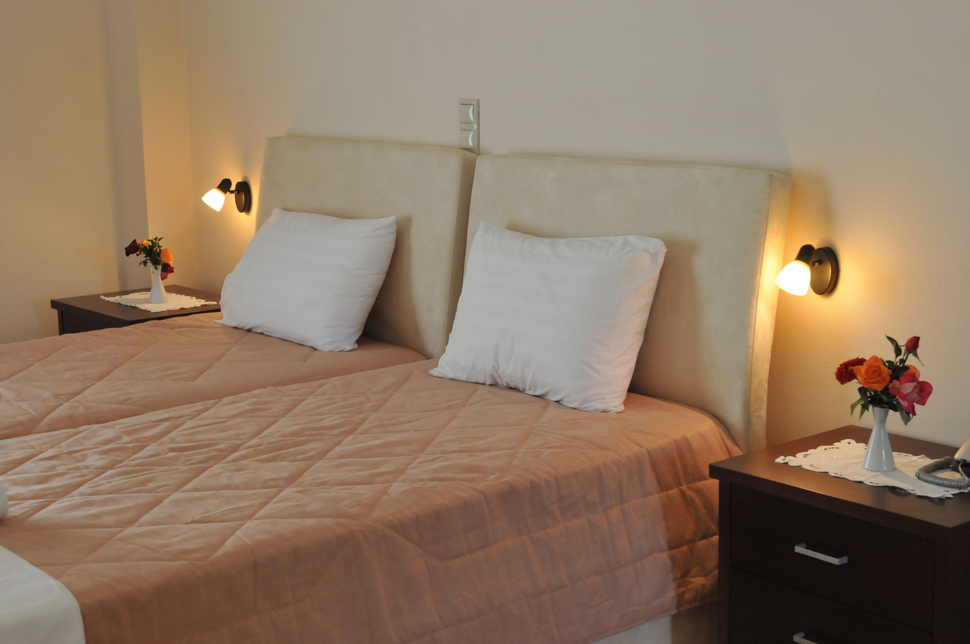 Finiki Plaza Aparthotel Methoni  Exterior foto